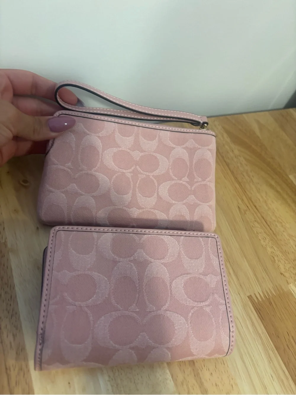Coach pink good signature